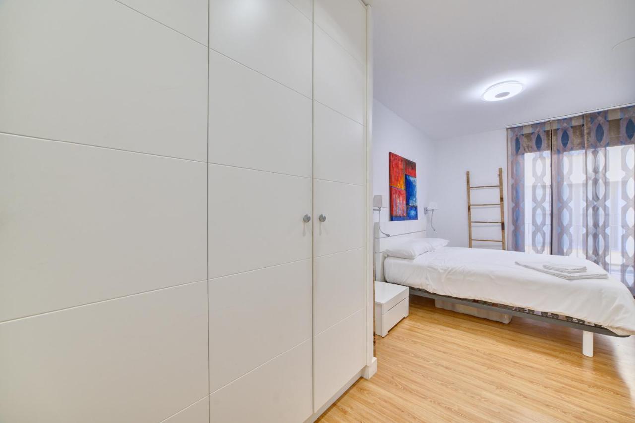 Apartamento El Lobo By Clabao Логроньйо Екстер'єр фото