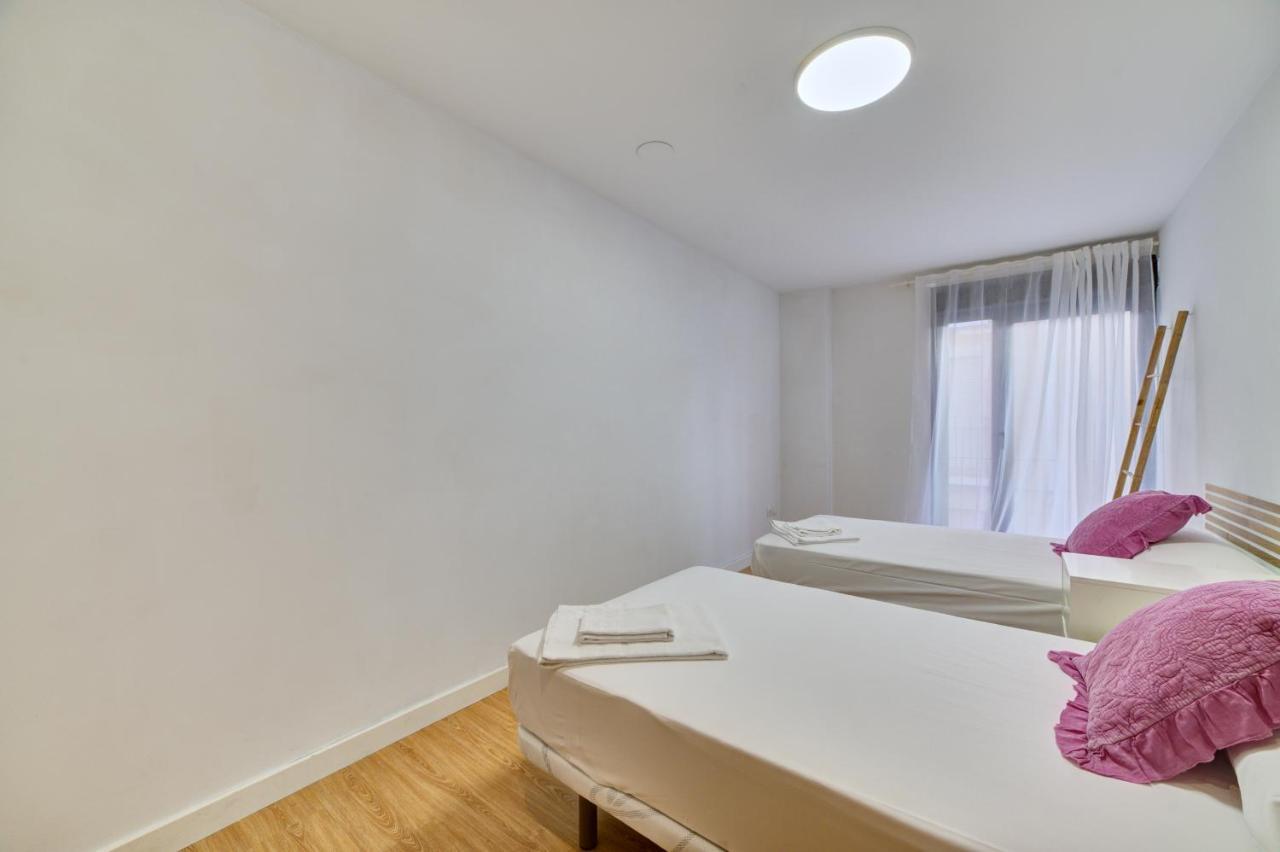 Apartamento El Lobo By Clabao Логроньйо Екстер'єр фото